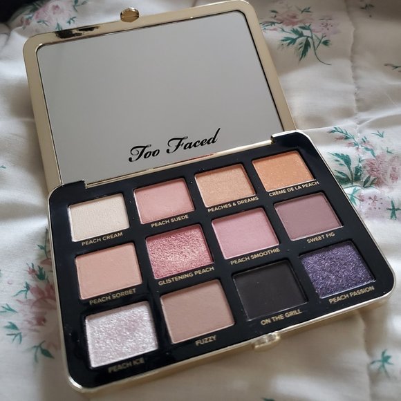 Too Faced White Peach Eyeshadow Palette - Picture 1 of 3
